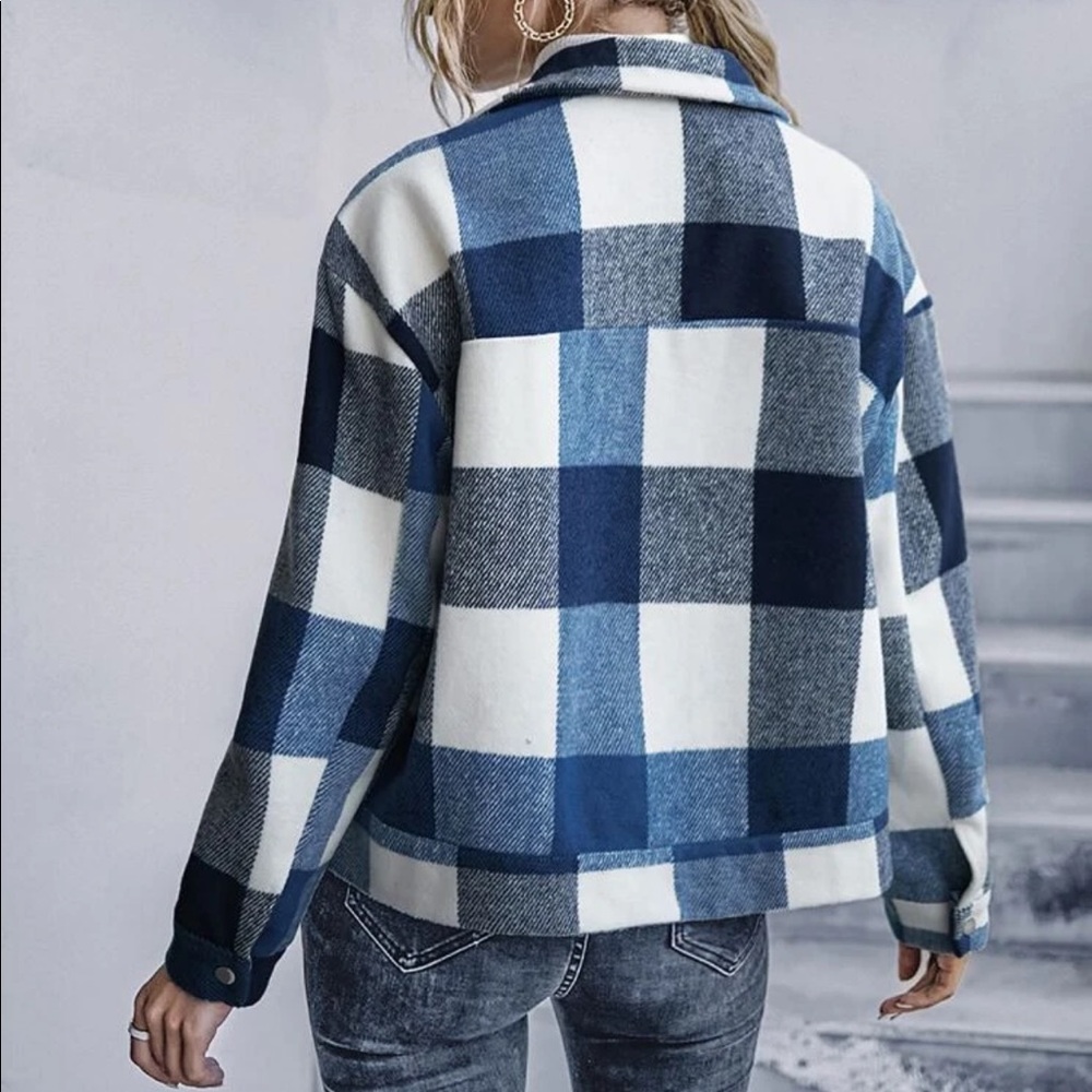 Plaid Coat Blue White - Picture 2 of 7